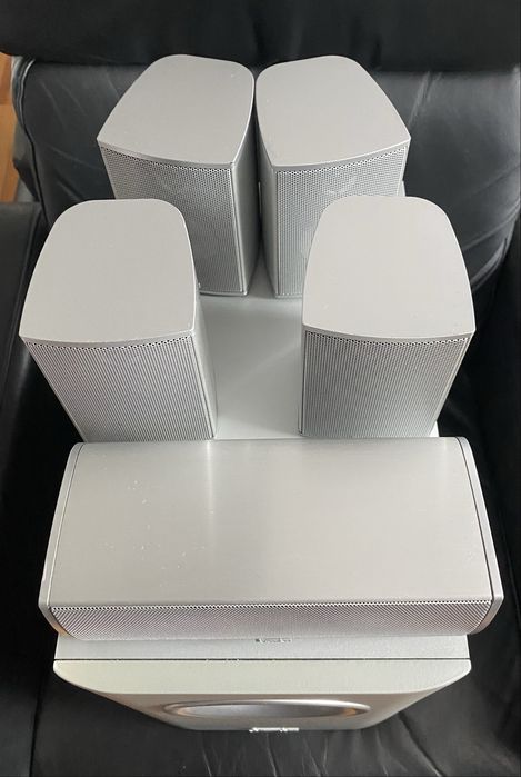 Zestaw Głośników do Kina Domowego z Subwooferem 5.1 Canton M240T