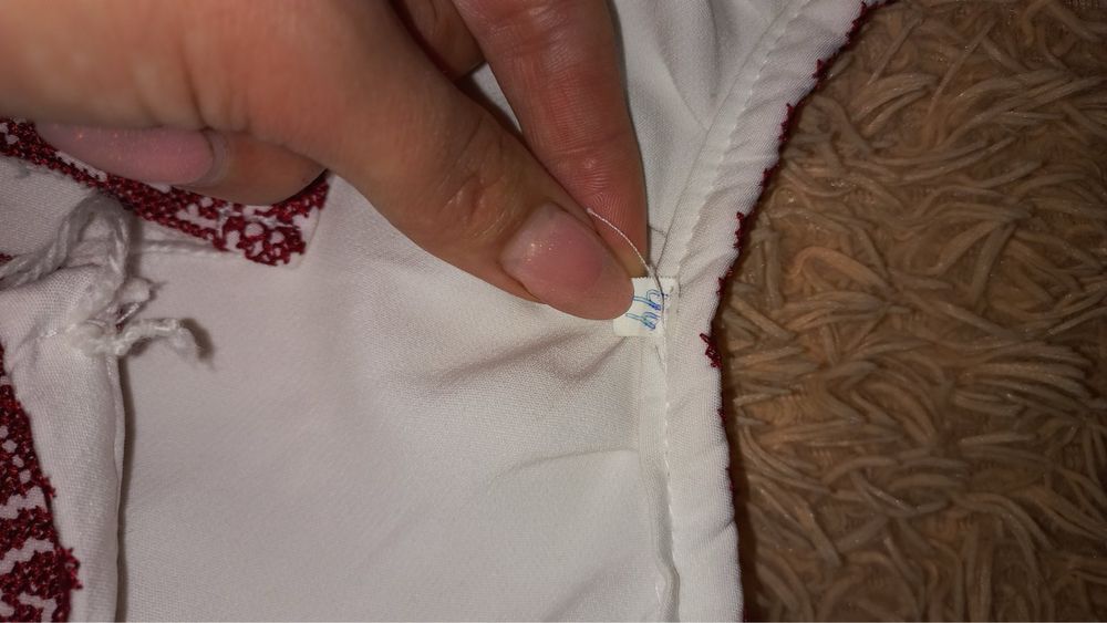 Продам  вишите плаття