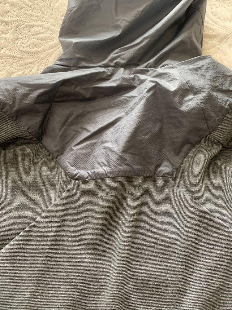 Bluza z kapturem Mammut rozmiar S/M