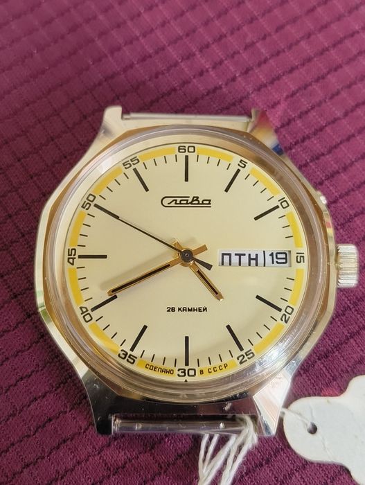 Наручний Годинник слава. Наручные часы слава. Новые. Ссср.