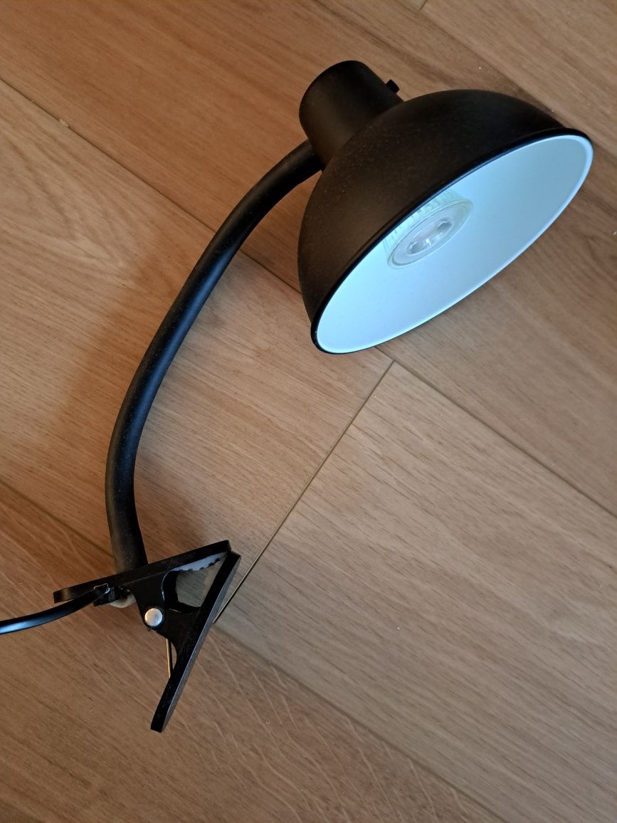 Lampa ,  reflektor z klamrą Ikea