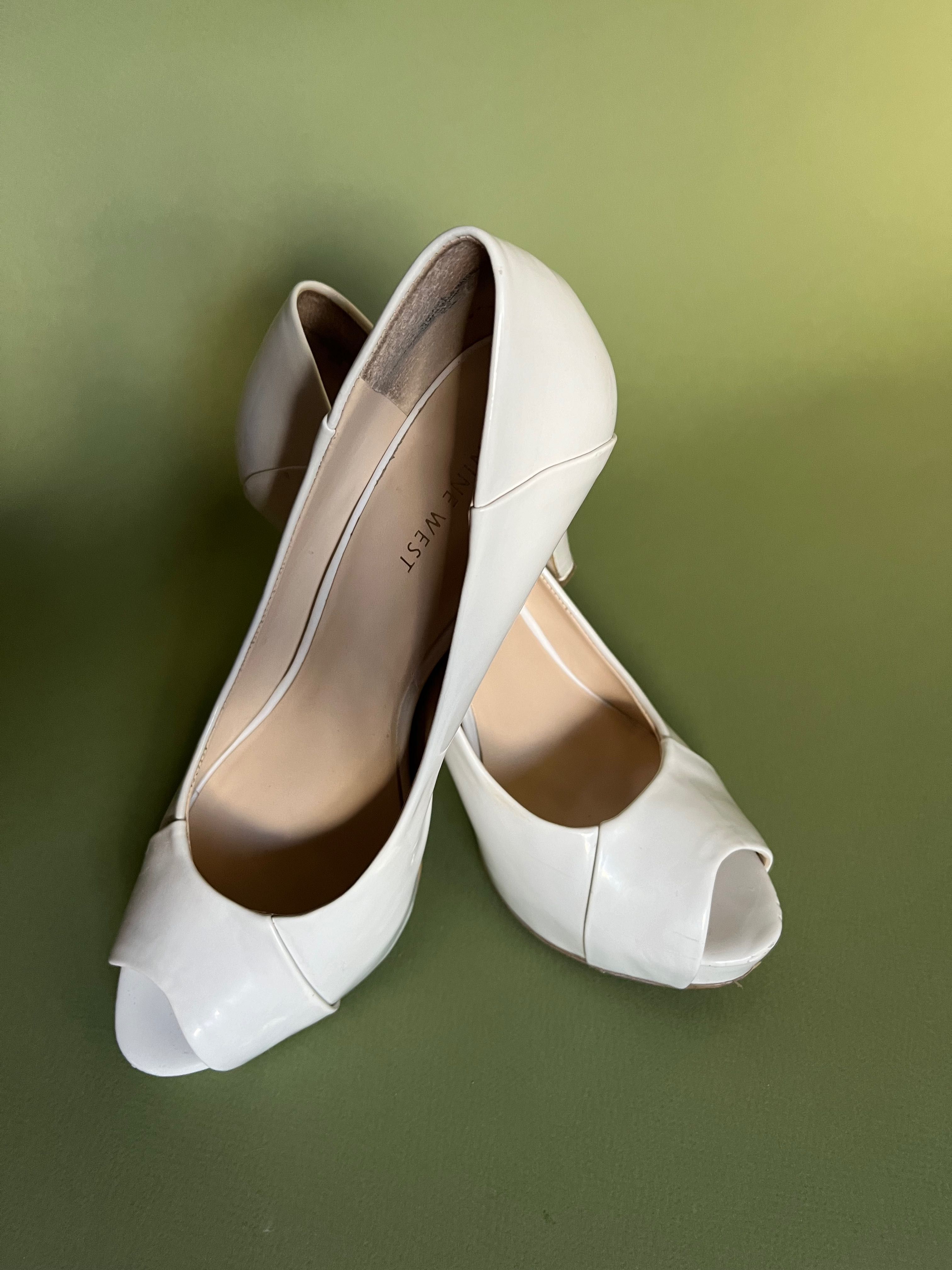 Czółenka ślubne białe 39 Nine West