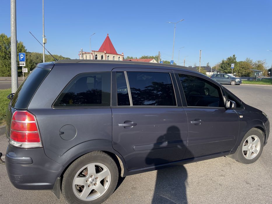 Продам Opel  Zafira