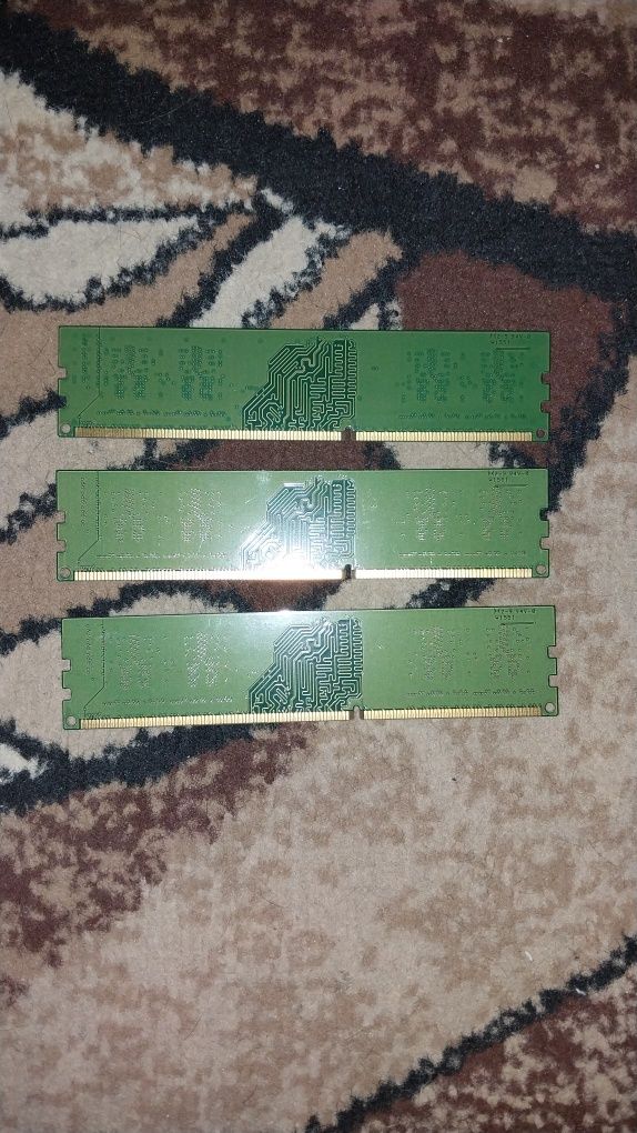 Продам оперативную память DDR3 2gb