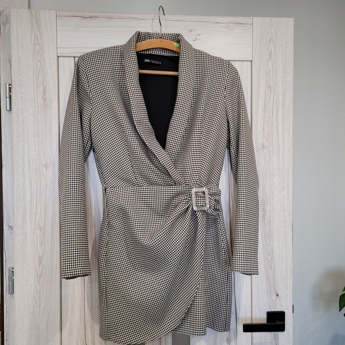 Sprzedam paczkę ubrań rozm 36 Zara, Bershka, Stradivarius, Amisu