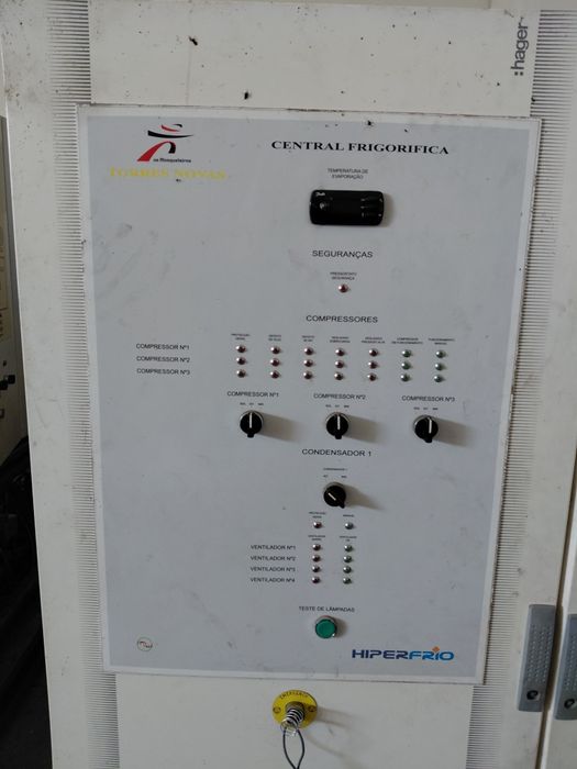 Central frigorífica Bitzer e condensador