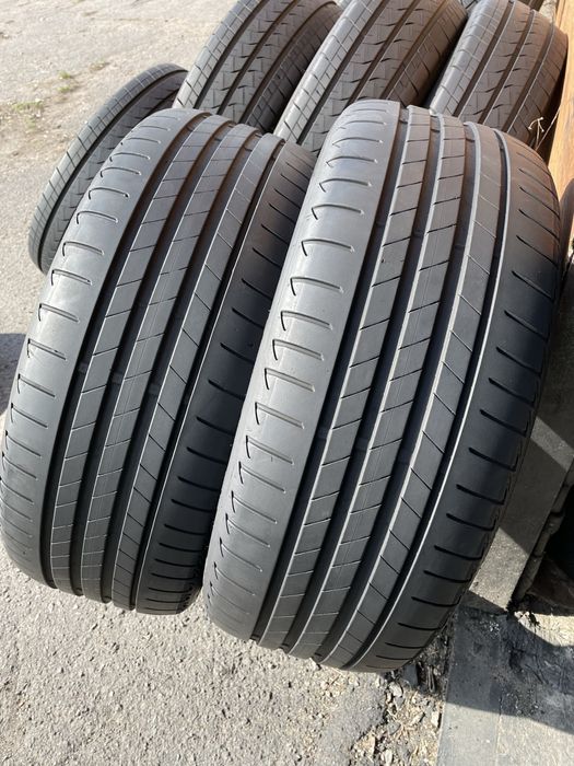 225/40 R19 93Y Bridgestone Turanza T005/ 2шт./ ідеал