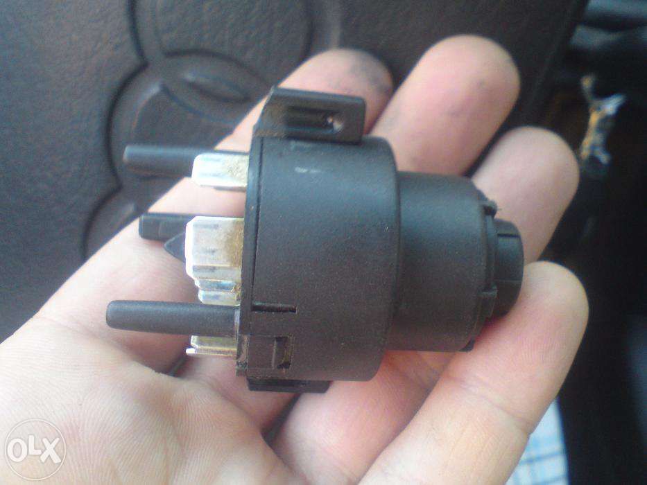 Контактная группа Замок зажигания Audi 80/90 B3 B4 Bosch