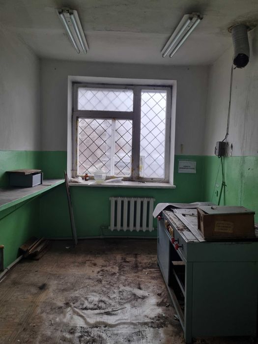 Дніпро, вул. Літня, 3 (490,2+161,0 кв.м/170$m2 )