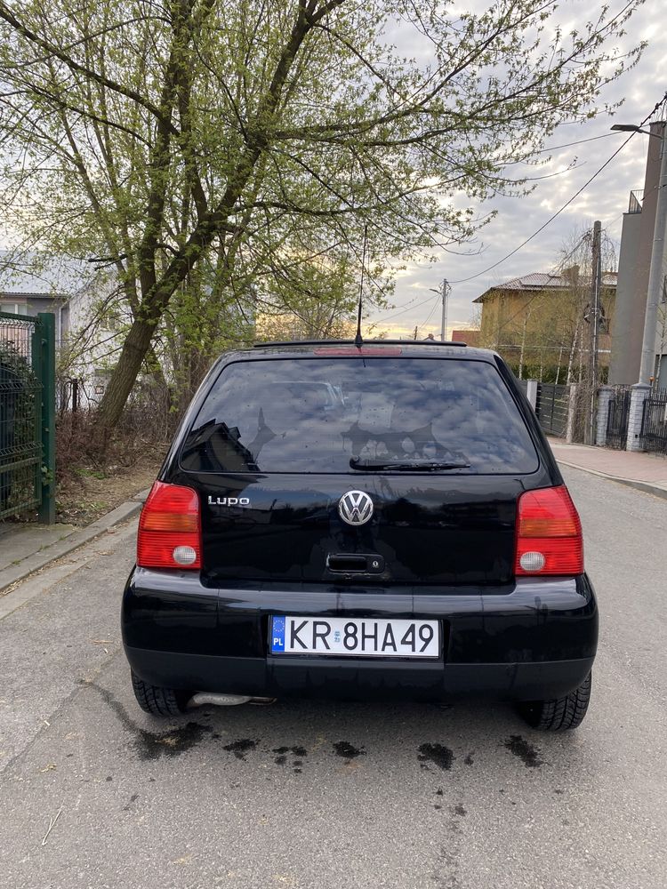 Volkswagen LUPO z odsuwanym dachem