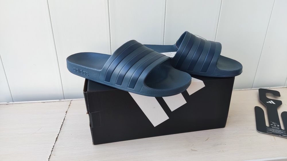 Шльопанці Adidas оригінал