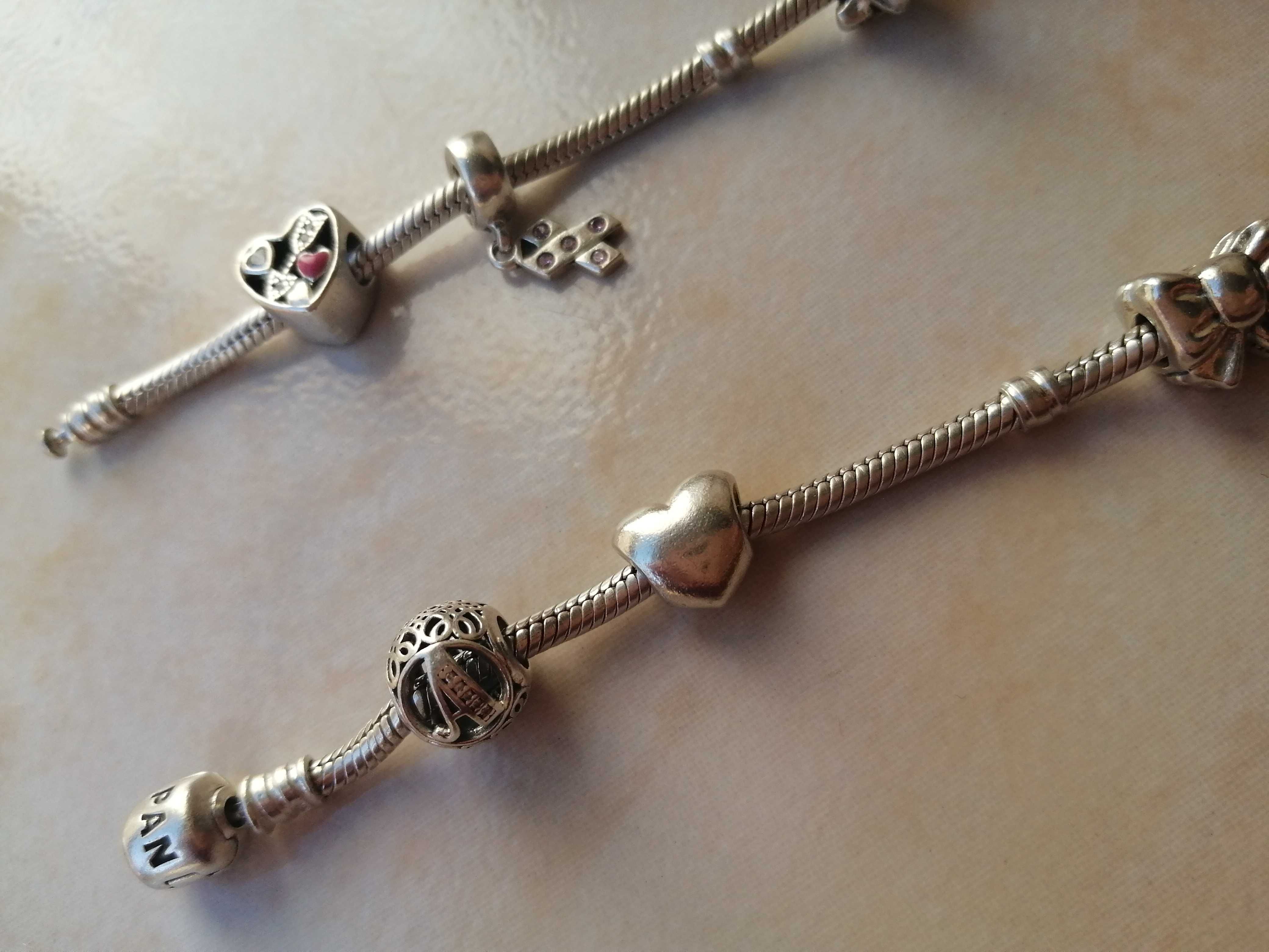 Duas Pulseiras Pandora