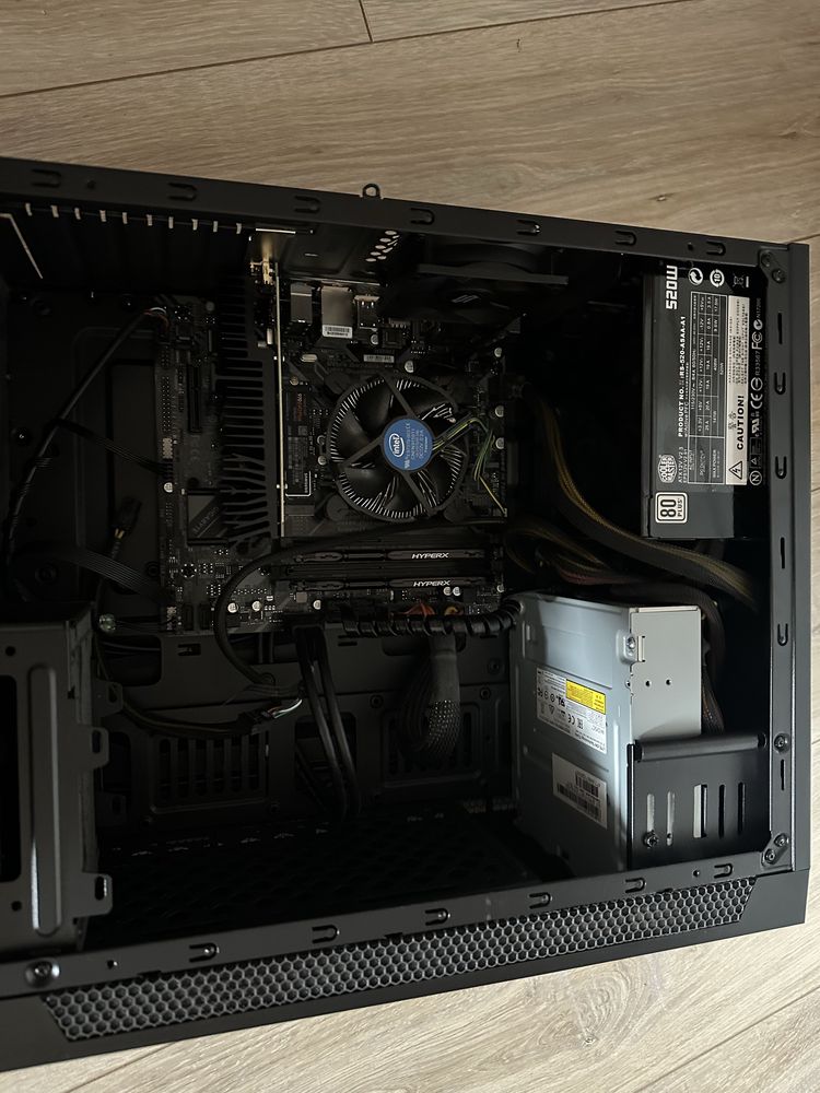 Komputer stacjonarny Intel Core i5 9400F 8GB RAM 250GB SSD NVME