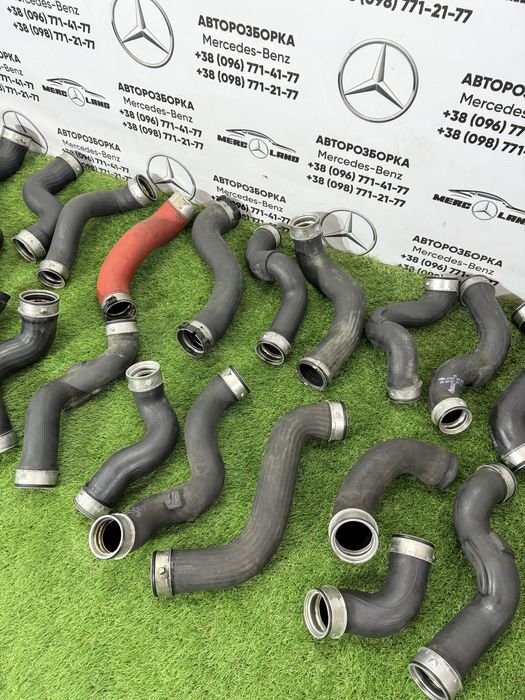 Патрубок інтеркулера шланг w203 w204 w211 w212 w164 w218 Mercedes Шрот