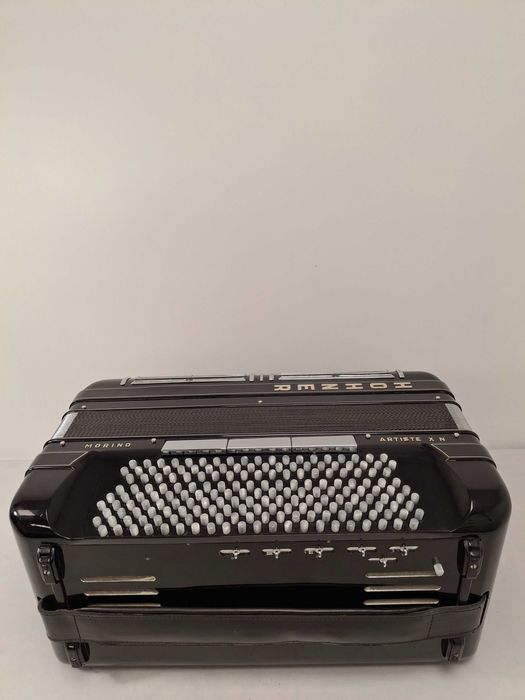 Akordeon Hohner Morino Artiste XN guzikowy 185 basów stan bdb!!!