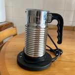 Maquina Nespresso aeroccino 4