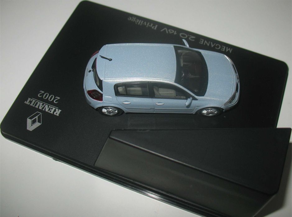 Eligor - Renault Megane 2.0 16V Privilège