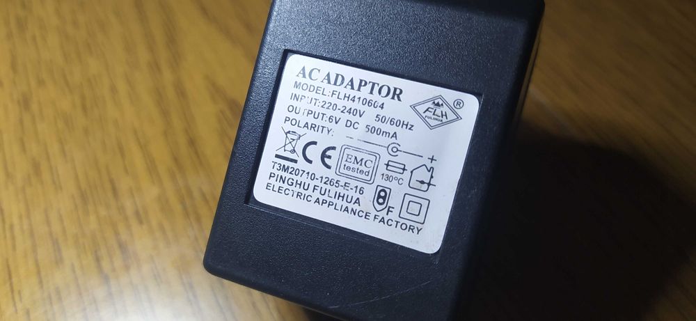 Трансформаторный блок питания FLH410604 6v 500mah рабочий