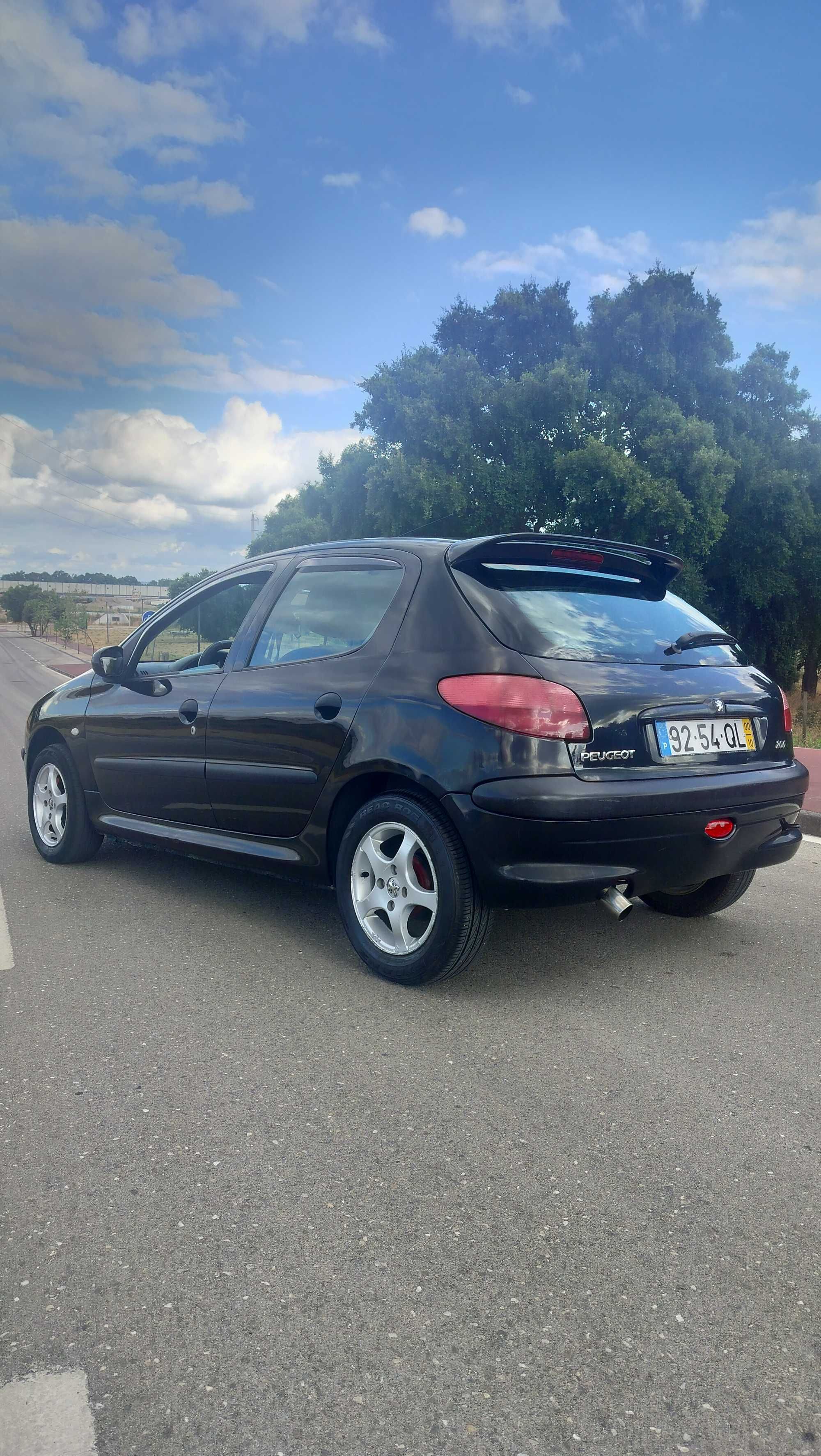 Peugeot 206 Preto