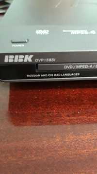 DVD плеер BBK 158SI