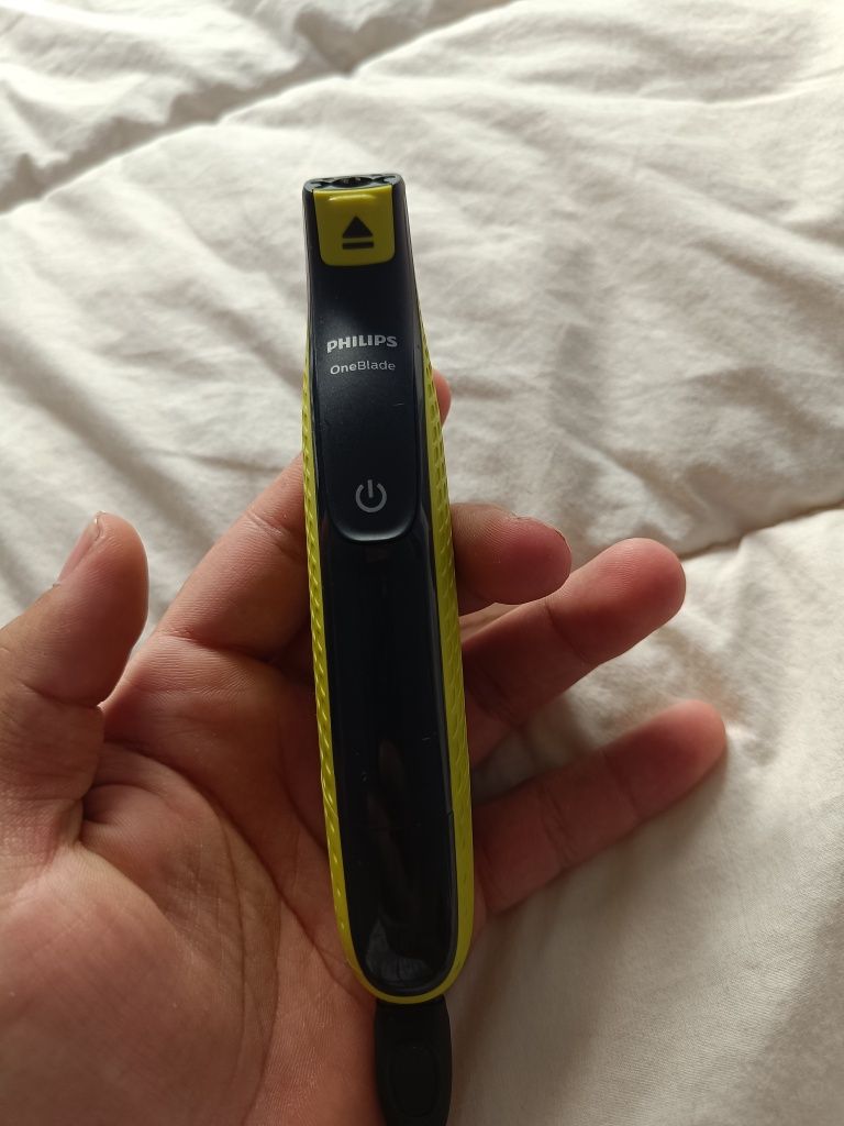 OneBlade Como nova