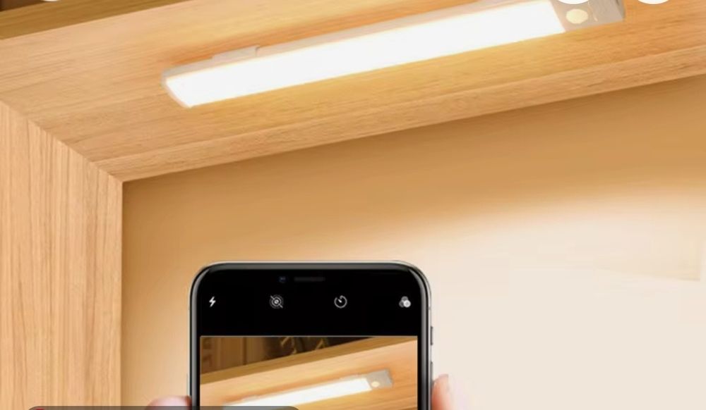 Светильник для шкафа беспроводной