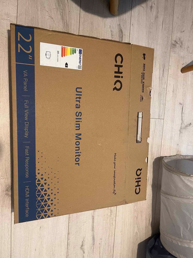Monitor bezramkowy 22” CHiQ