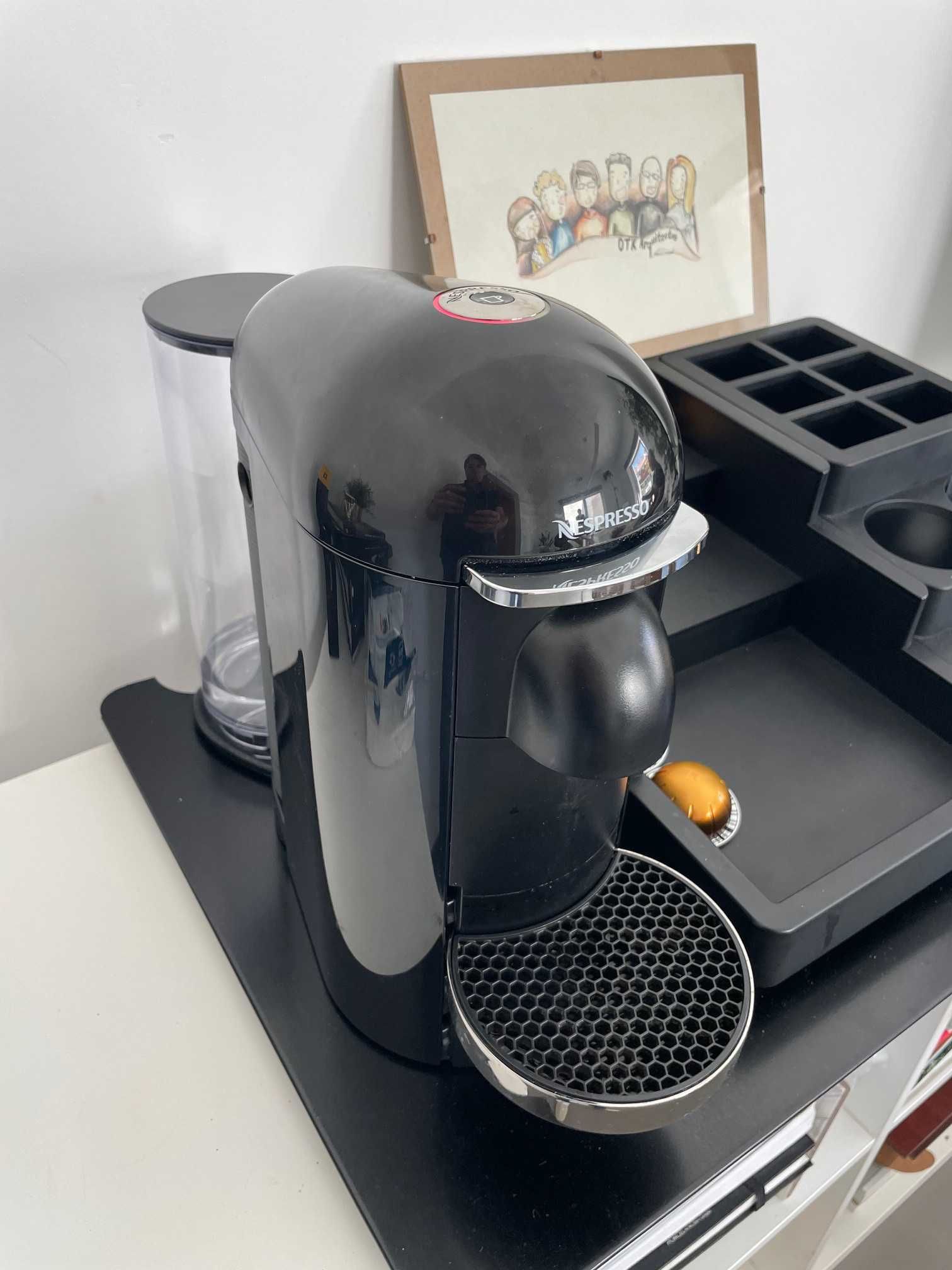 Máquinas Café Nespresso Vertuo Next D e Plus