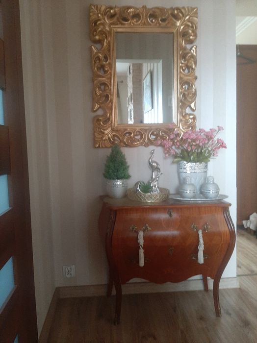 Sprzedam lustro  o wymiarach 70cm na 90cm