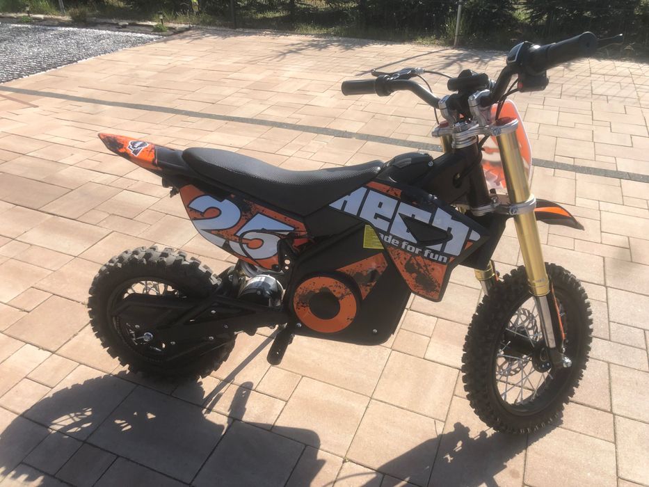CROSS elektryczny 1000W HECHT 59100