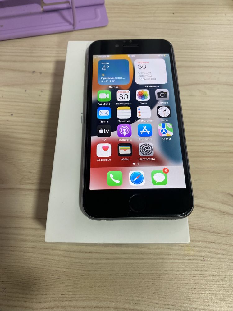 Продам Iphone 6s 16 gb