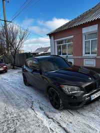 BMW x1 2014 черный цвет