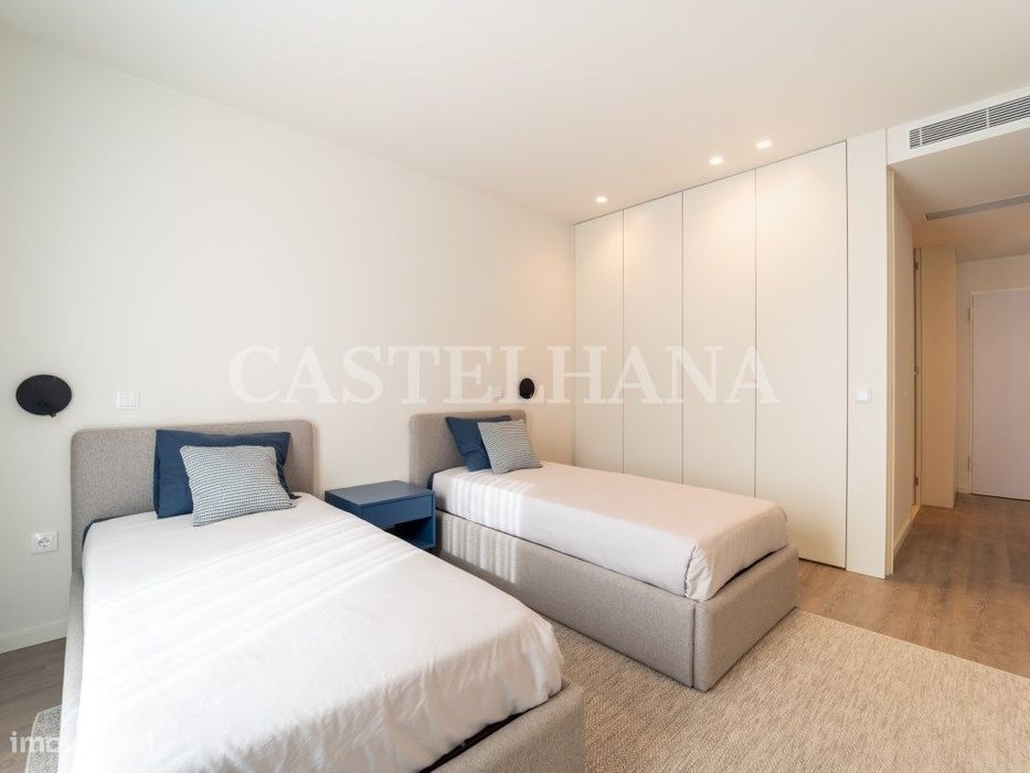 Apartamento T1 com garagem inserido em novo empreendimento da cidad...