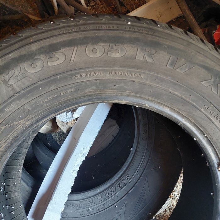 Шина 265 65 R 17 б/в для  ЗСУ