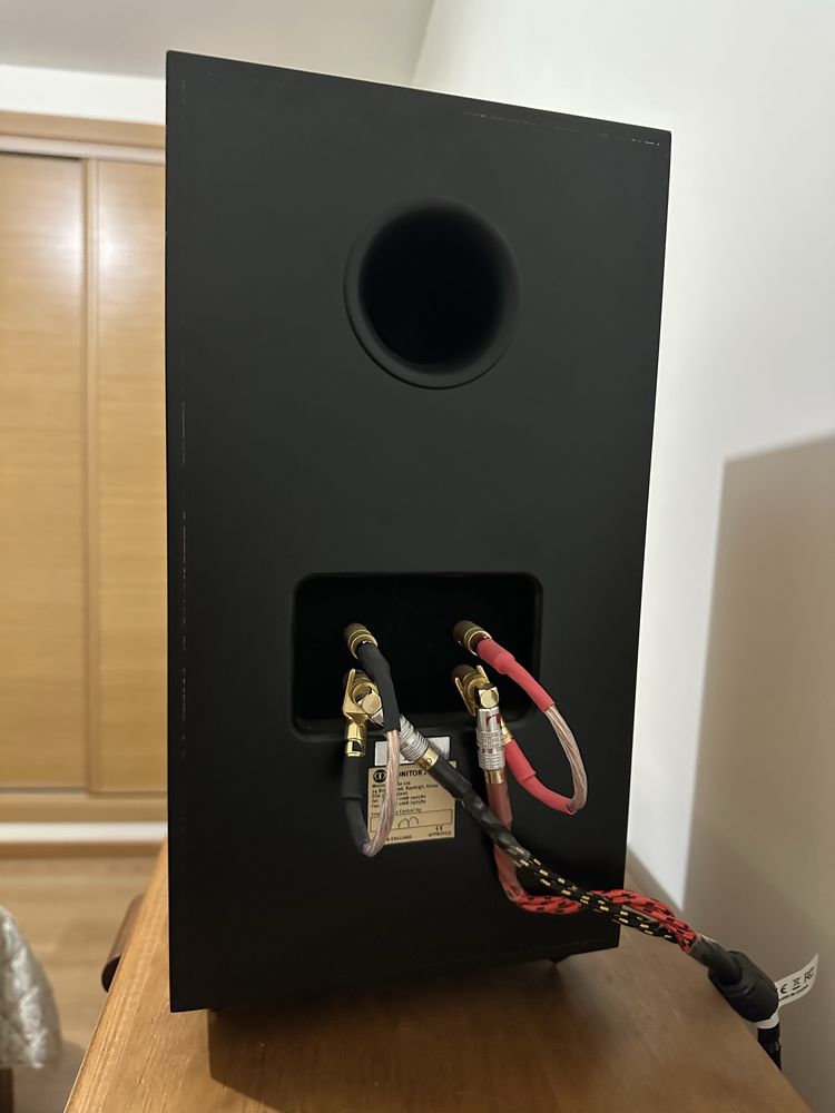 Vendo Monitor Audio GS10