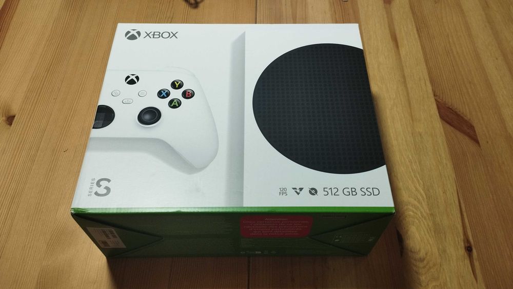 XBOX SERIES S - Caixa Completa + Manuais + Cabo HDMI