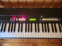 Hammond XB-1 w bardzo dobrym stanie