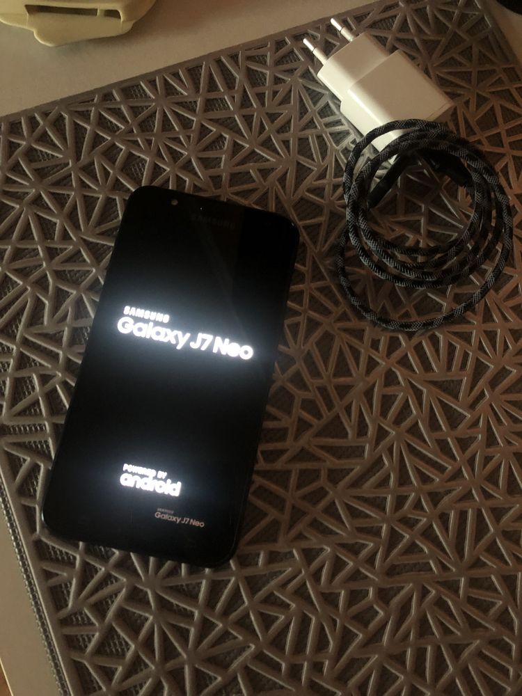 Смартфон Samsung Galaxy J7 neo мобільний телефон+чехли в подарунок