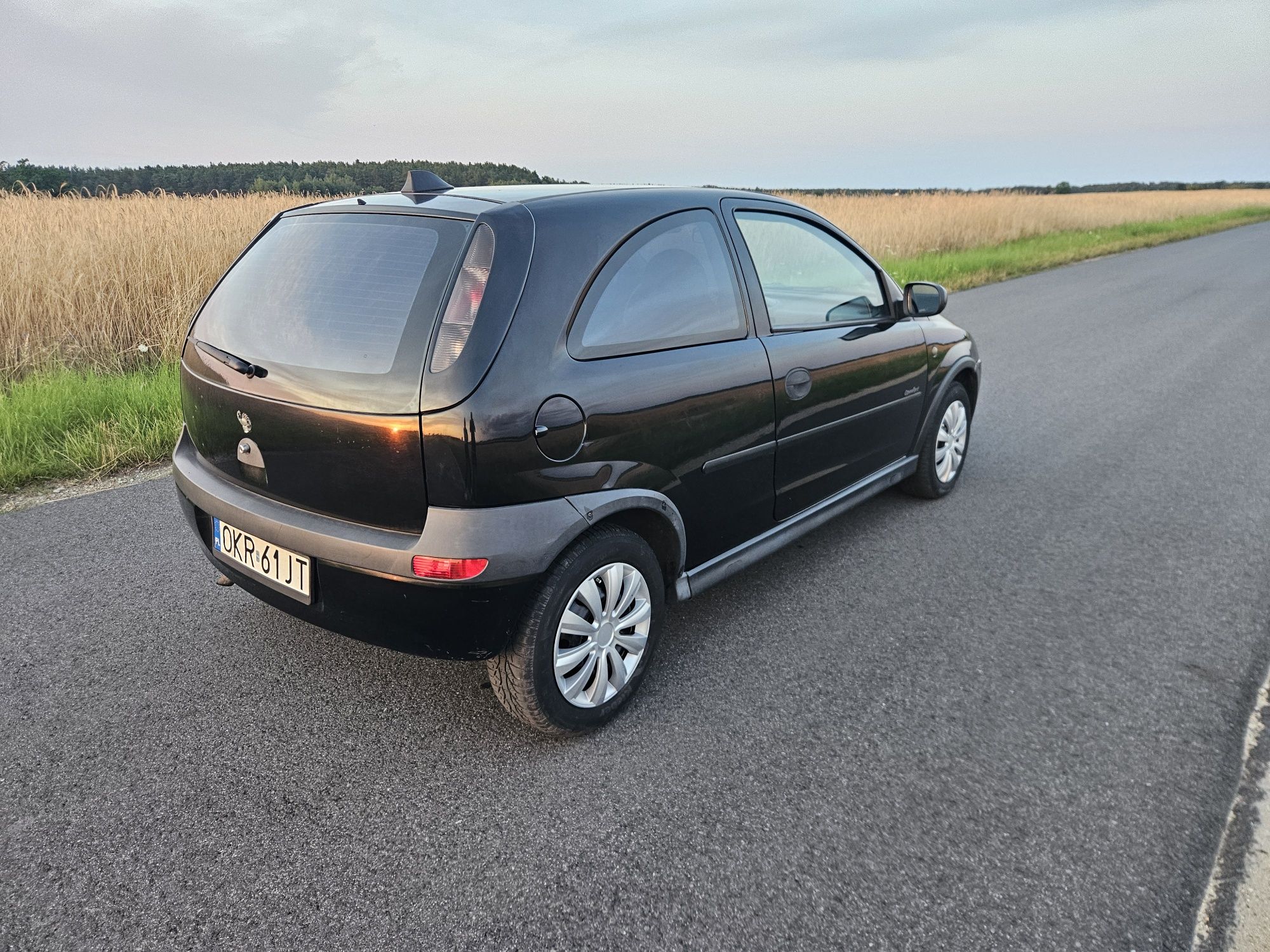 Corsa C 1.7 isuzu 2001r 97km klimatyzacja