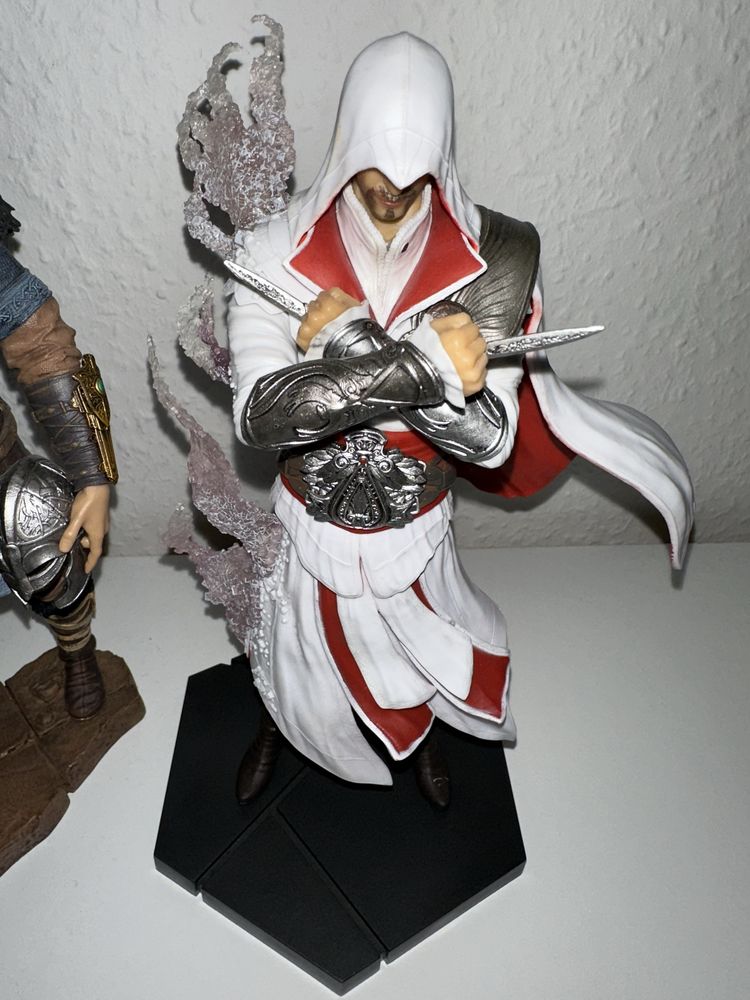 Assassin’s Creed Evior + Ezio Animus
