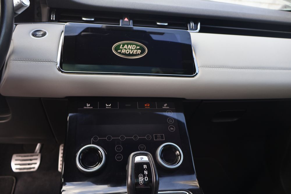 Range Rover Evoque 2.0 D150 AWD R Dynamic First Edition