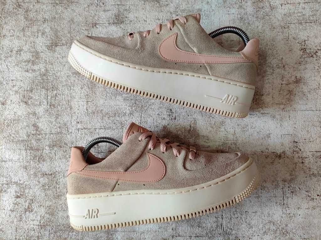 Кросівки Nike Air Force 1 Sage Low  р-39 кроссовки найк аир форс