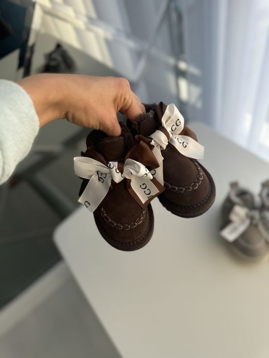 Угг уггі на дівчинку 22 розмір 14 см устілка 13 см устілка 13,5 см