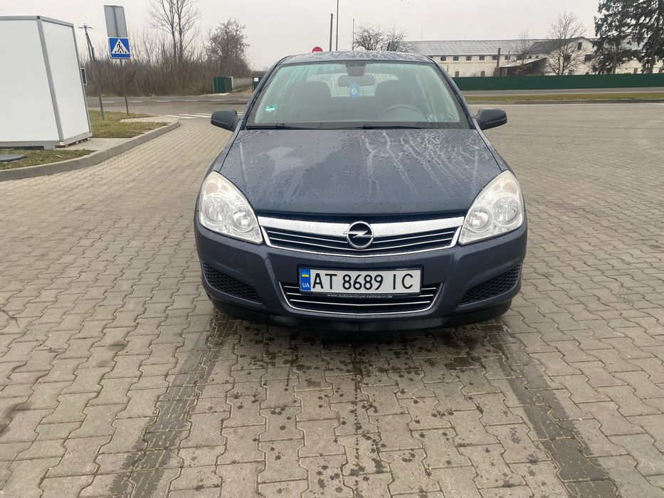 Продам Opel Astra H
