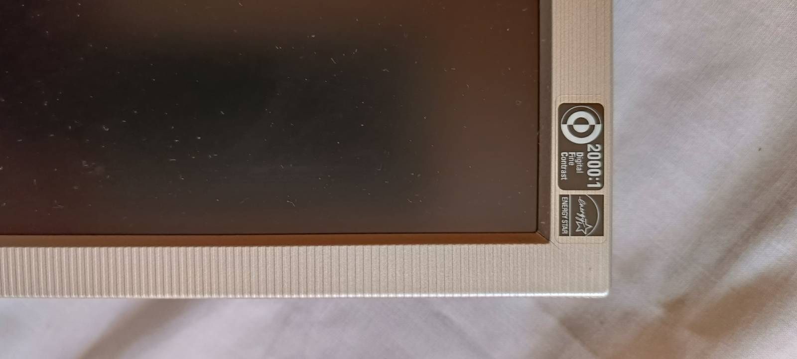 Monitor LCD sprawny