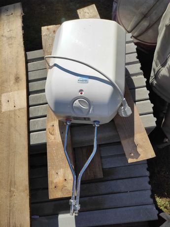 Pojemnościowy ciśnieniowy ogrzewacz wody Kospel