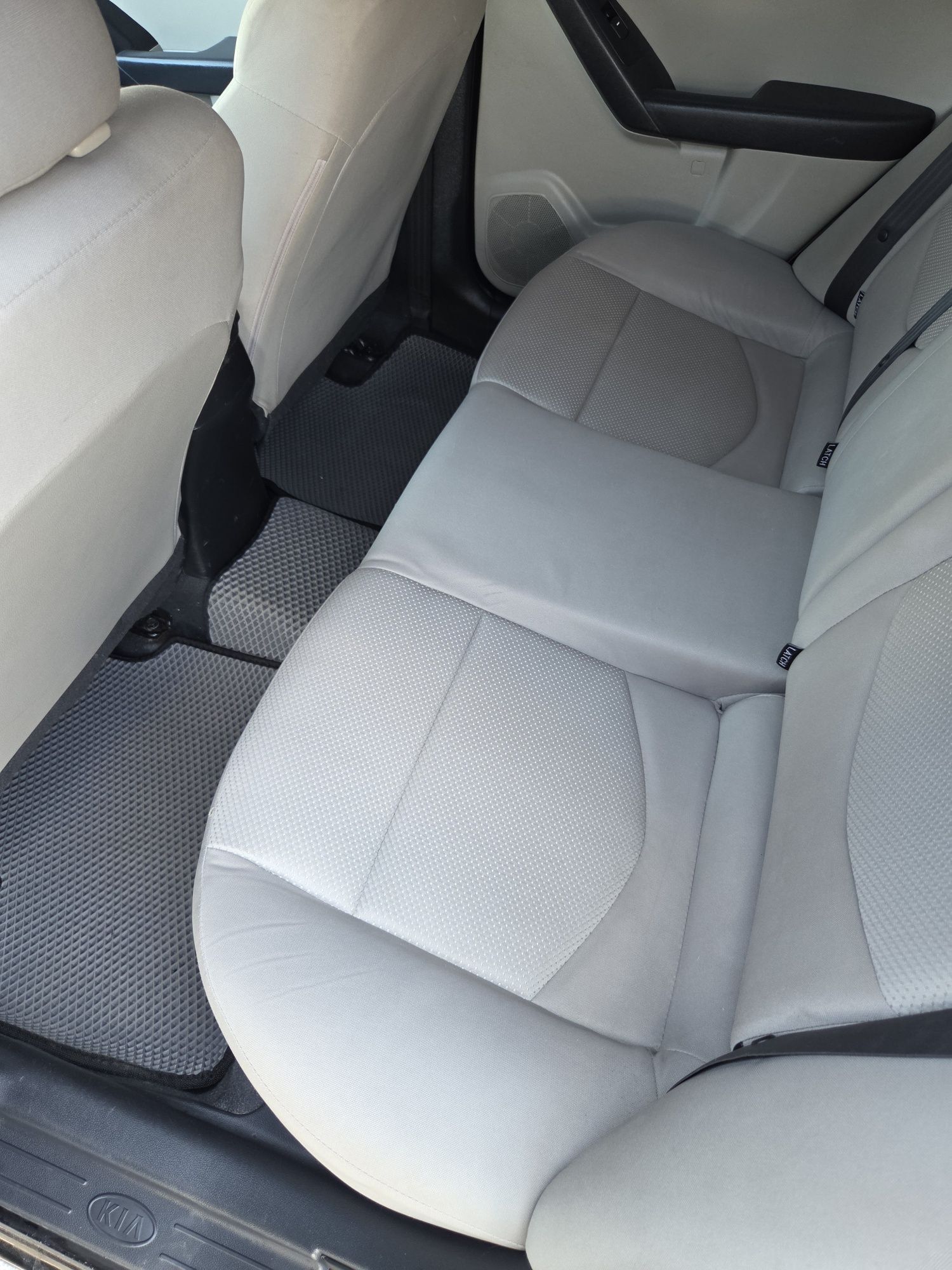 Kia Cerato 1.6 AT