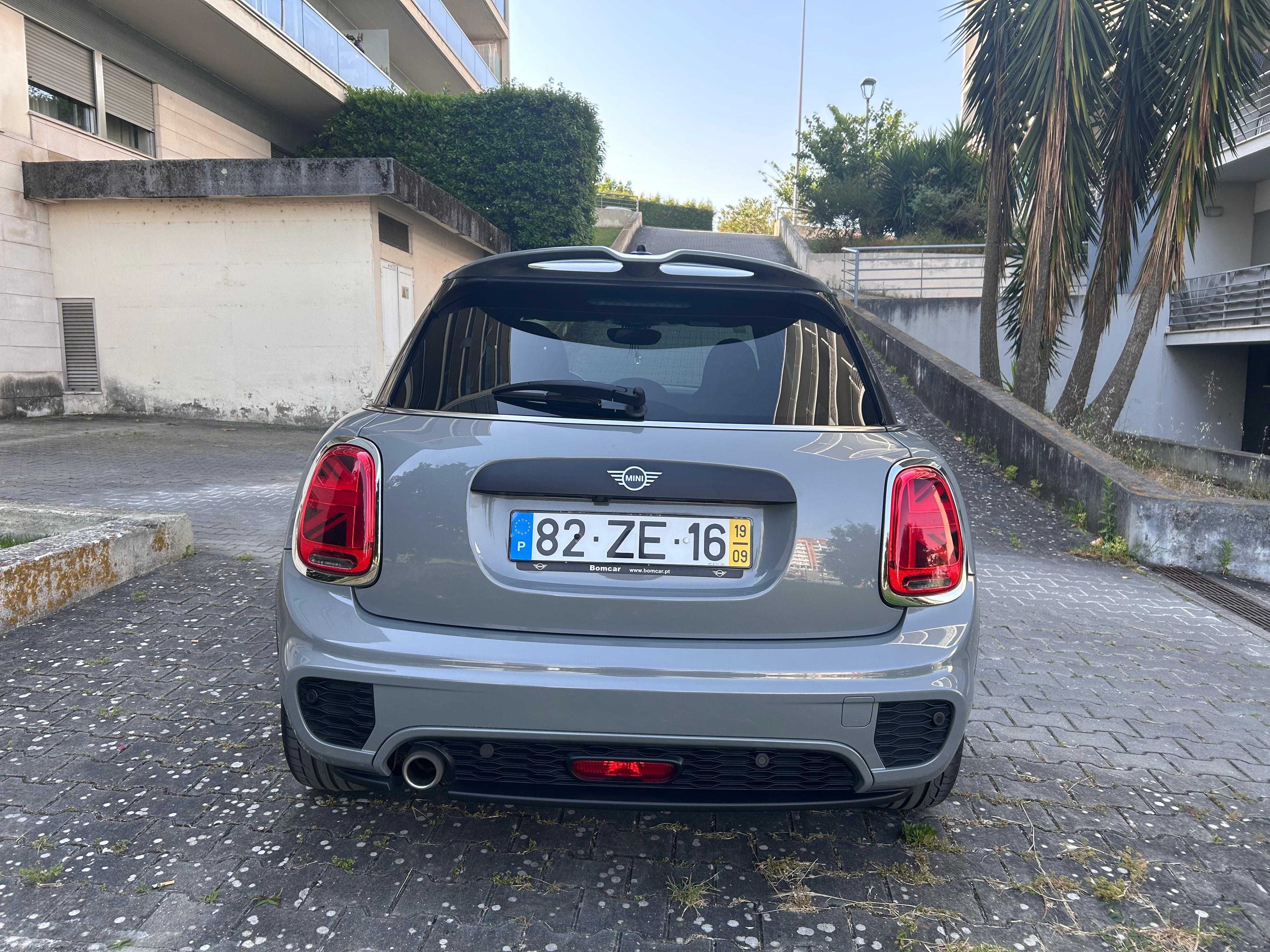 Mini One, design John Cooper Works