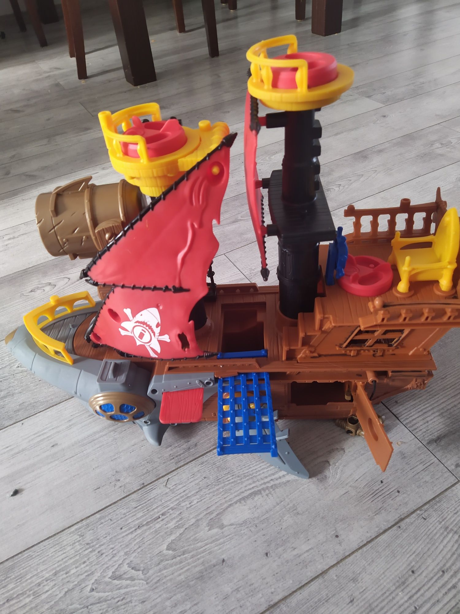 Statek piracki IMAGINEXT Fischer Price