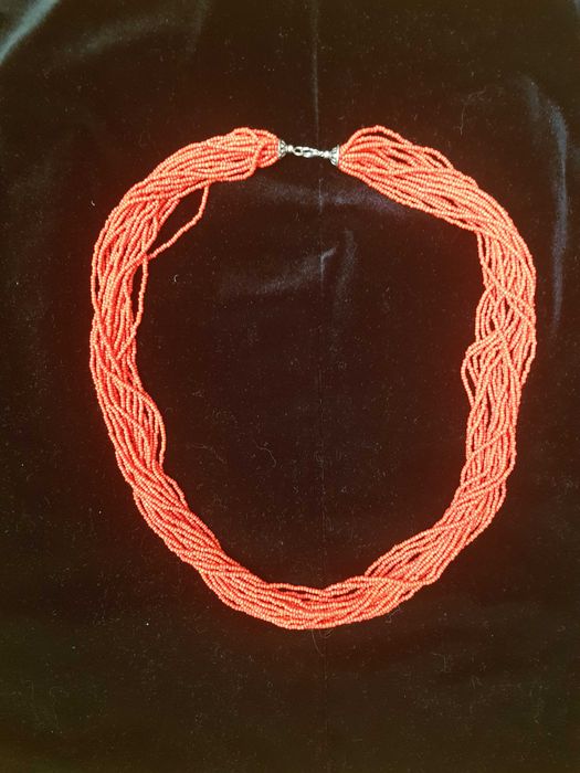 Бусы под копал производство Индия